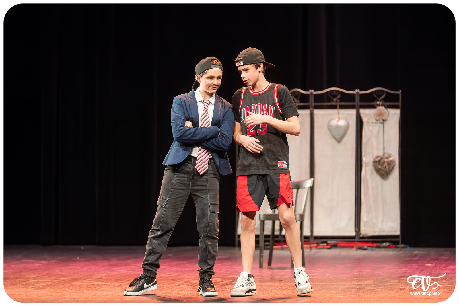 LES FEMMES SAVANTES (ATELIER THÉÂTRE DU COLLÈGE FOCH)